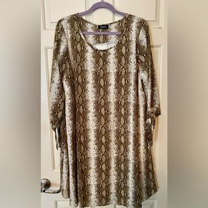 SPIN plus size boutique dress NWOT 2X